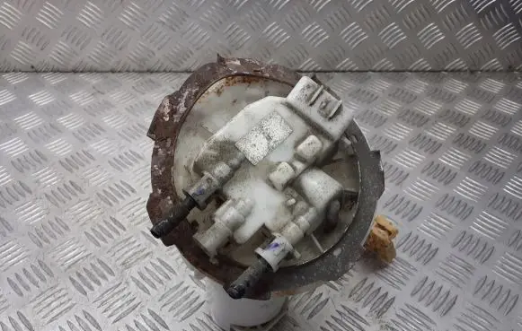 Opel Vectra C Mechanical fuel pump 