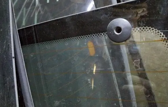 Volkswagen Golf III Rear windscreen/windshield window 