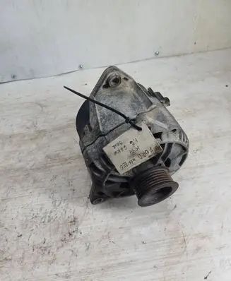 Ford Mondeo MK I Generator/alternator 93BB10300AE