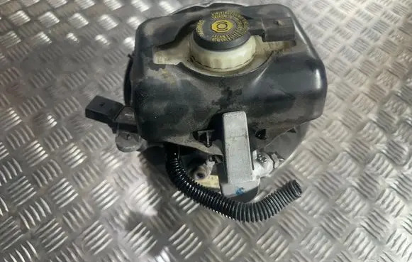 Audi A5 Sportback 8TA Brake booster 8K0612103N
