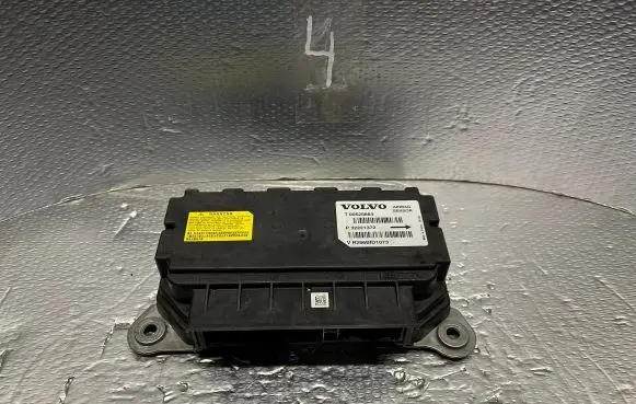 Volvo XC90 Airbag control unit/module 32221372