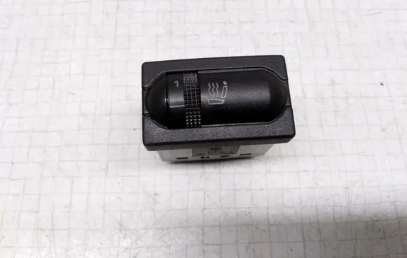 Volkswagen Transporter - Caravelle T4 Seat heating switch 3A0963563A