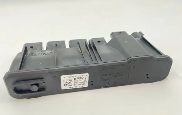 BMW 3 F30 F35 F31 Power management control unit 8638551