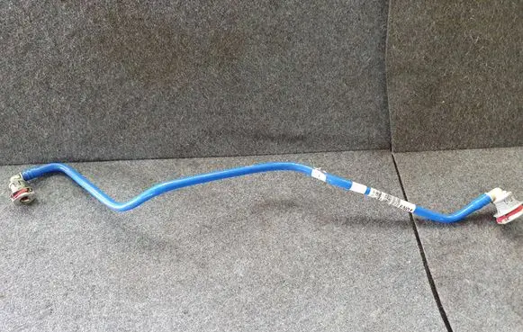 Breather/breather pipe/hose