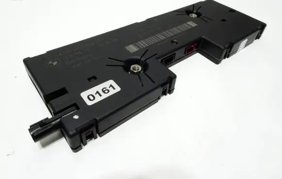 BMW 3 E90 E91 Aerial antenna amplifier 6934846 040406 10819610