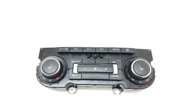 Skoda Octavia Mk2 (1Z) Climate control unit 3T0907044AS 5HB00974955