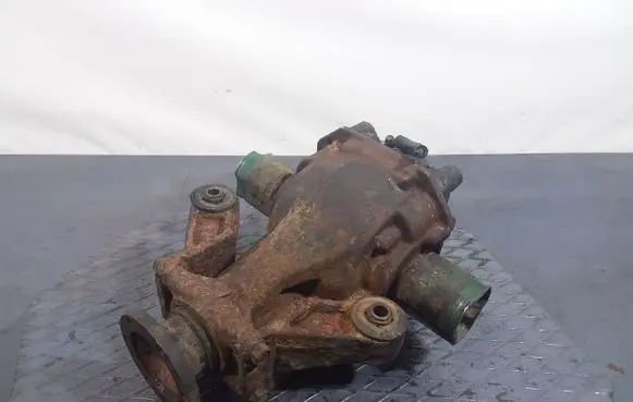 Mitsubishi Outlander Rear differential
