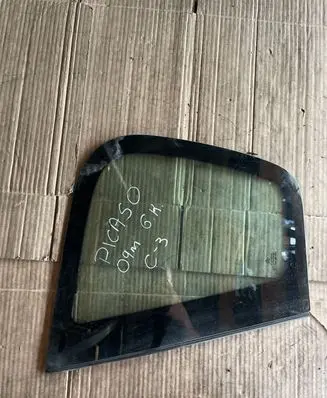 Citroen C3 Rear side window