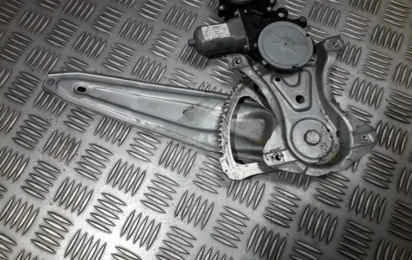 Toyota Verso Sliding door window regulator with motor