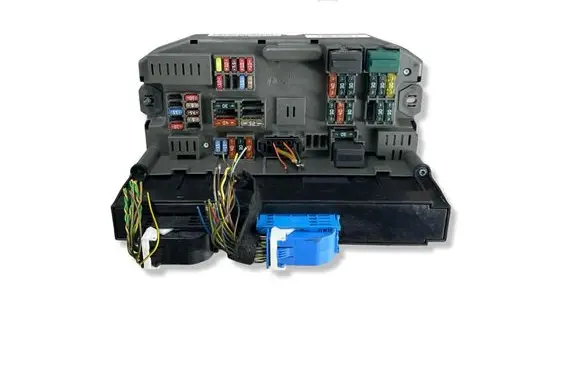 BMW X5 E70 Fuse module 61359146035 9146035