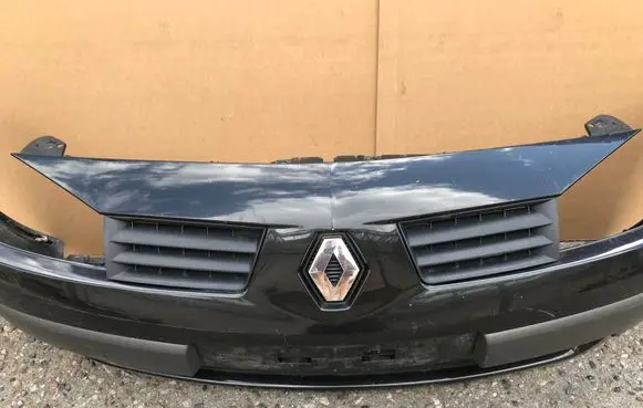 Renault Megane II Front bumper 8200142000