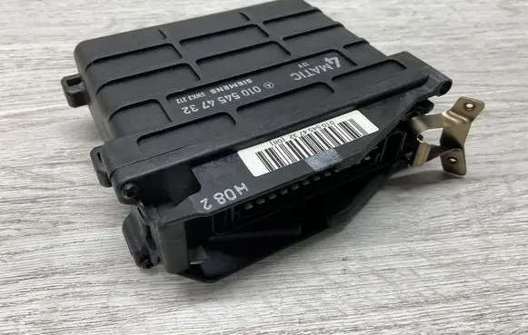 Mercedes-Benz E W124 Other control units/modules 0105454732