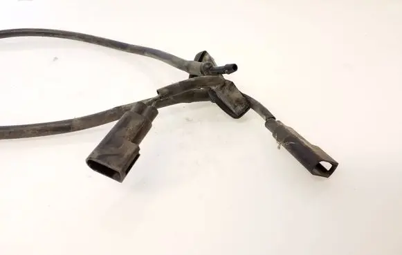 Ford S-MAX Windshield washer spray nozzle 