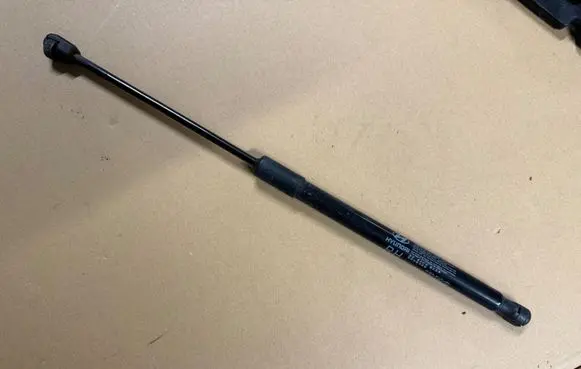 Hyundai i30 Tailgate/trunk strut/damper 81780G4000