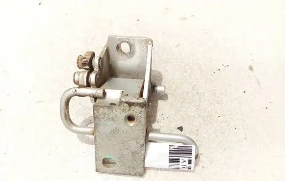 Skoda Superb B5 (3U) Rear door lower hinge 4b0833411d