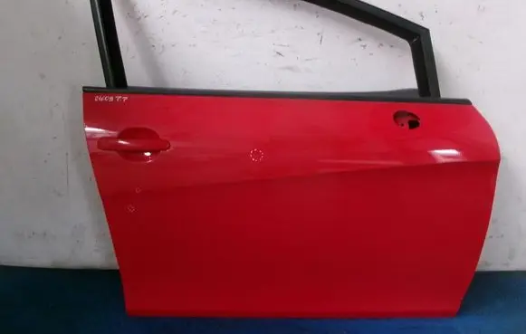 Seat Leon (1P) Front door