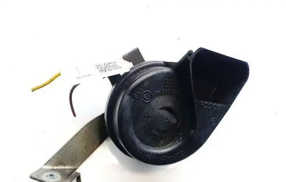 Mercedes-Benz B W245 Horn signal 703881165