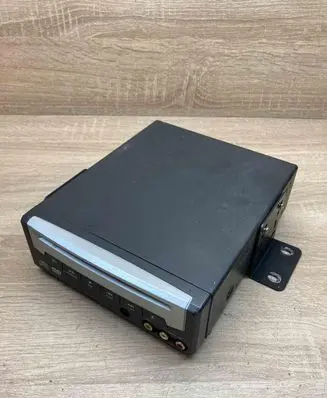Mazda MPV Navigation unit CD/DVD player SDSN10 401117