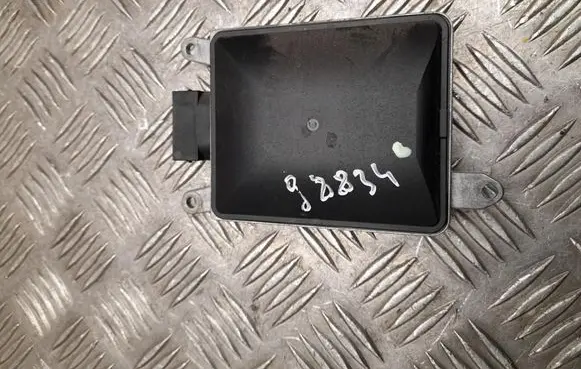 Porsche Macan (95B) Blind spot module 8T0907566B