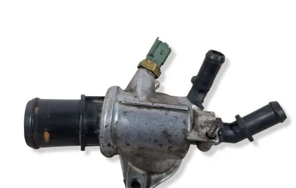 Opel Vectra C Thermostat/thermostat housing 55203388 TEQ0044890