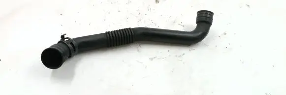 Volkswagen PASSAT B5.5 Breather hose/pipe 038103493AE