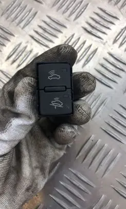 Audi A5 8T 8F Alarm switch 4F0962109