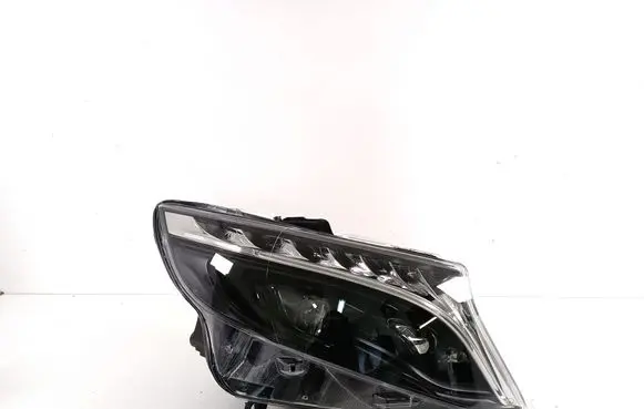 Mercedes-Benz Vito Viano W447 Headlight/headlamp A4479063301