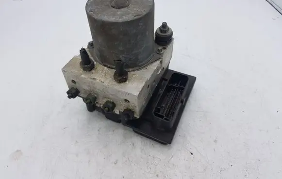 Audi A4 S4 B7 8E 8H ABS Pump 8E0910517H014