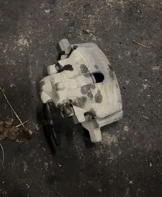 Volkswagen Sharan Front brake caliper
