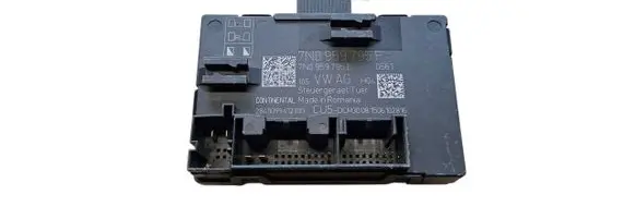 Skoda Yeti (5L) Door control unit/module 7N0959795F 7N0959795E