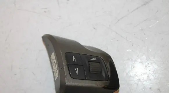 Opel Vectra C Steering wheel buttons/switches 13208858 88139804 305582185057