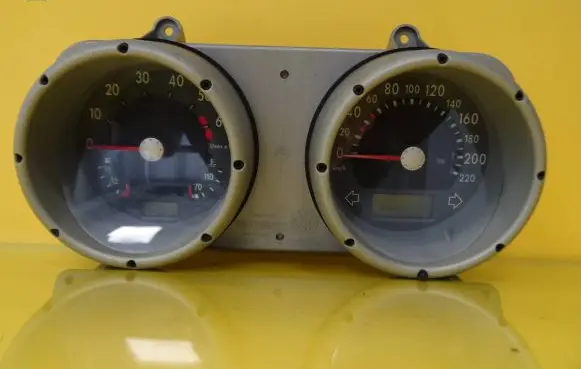Volkswagen Polo III 6N 6N2 6NF Speedometer (instrument cluster) 6N0920804E