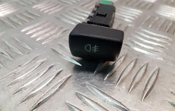 Fog light switch