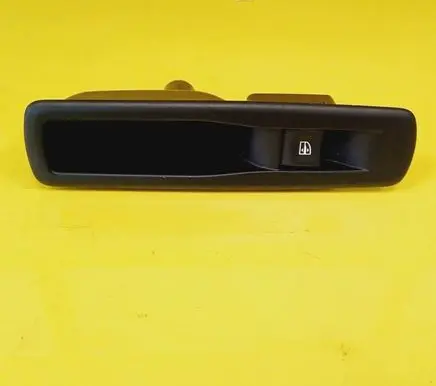Renault Scenic III - Grand scenic III Electric window control switch 156024250A 829500004R