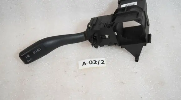 Audi A4 S4 B6 8E 8H Indicator stalk 8E0953513A