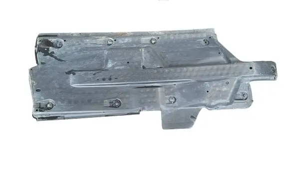 Skoda Fabia Mk2 (5J) Side bottom protection 6Q0825202N