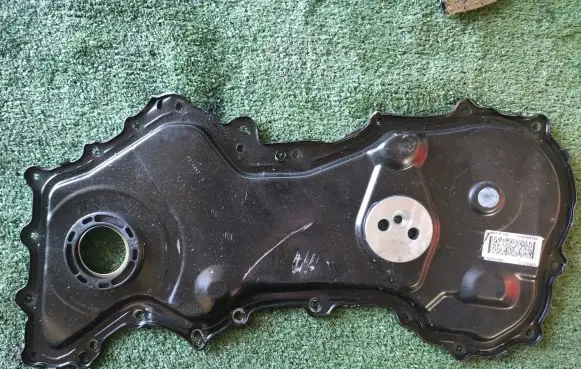 Renault Master III Timing chain cover M9TE710