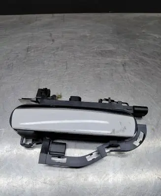 Audi A6 S6 C6 4F Rear door exterior handle 4F0837886