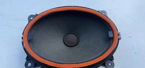 Subaru Outback (BT) Front door speaker 2157001402B