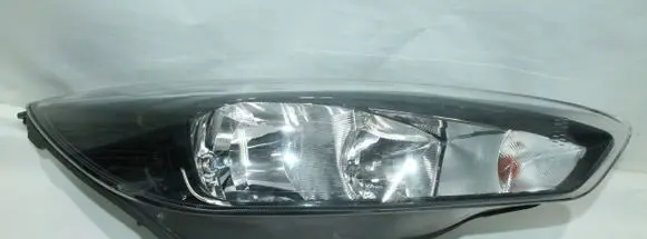 Ford Focus Headlight/headlamp