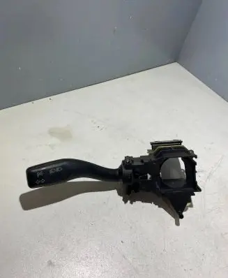 Audi A4 S4 B6 8E 8H Indicator stalk 8E0953513A