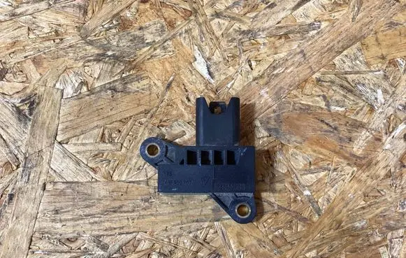 Porsche Macan (95B) Sensor ome906207