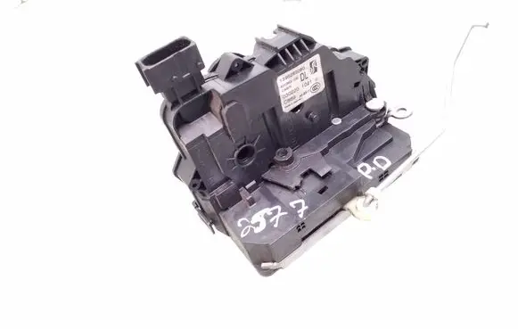 Citroen Jumper Front door lock 1395263080
