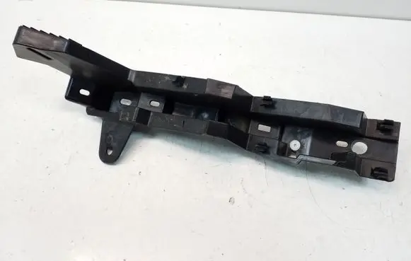 Chrysler 200 Rear bumper mounting bracket 68174579