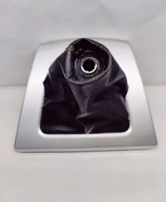 Mazda 5 Gear shifter surround trim plastic CC2964341