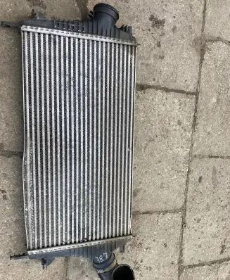Opel Insignia A Intercooler radiator 13241751 P1831002