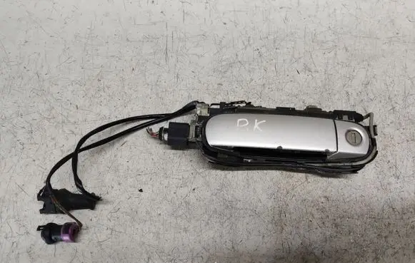 Audi A3 S3 8L Front door exterior handle