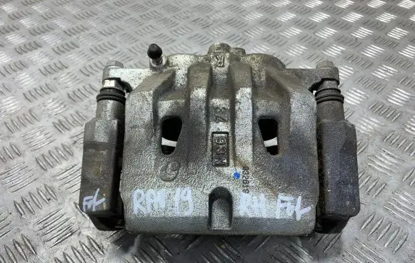 Toyota RAV 4 (XA50) Front brake caliper