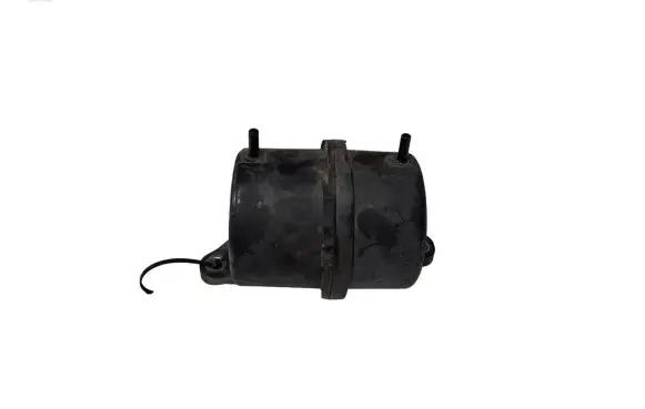 Vacuum air tank