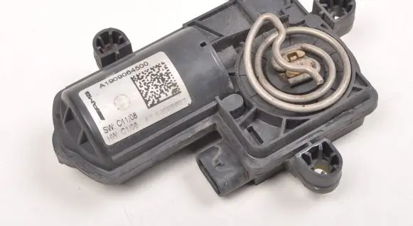 Mercedes-Benz AMG GT R190 C190 Electric throttle body valve A1909064500